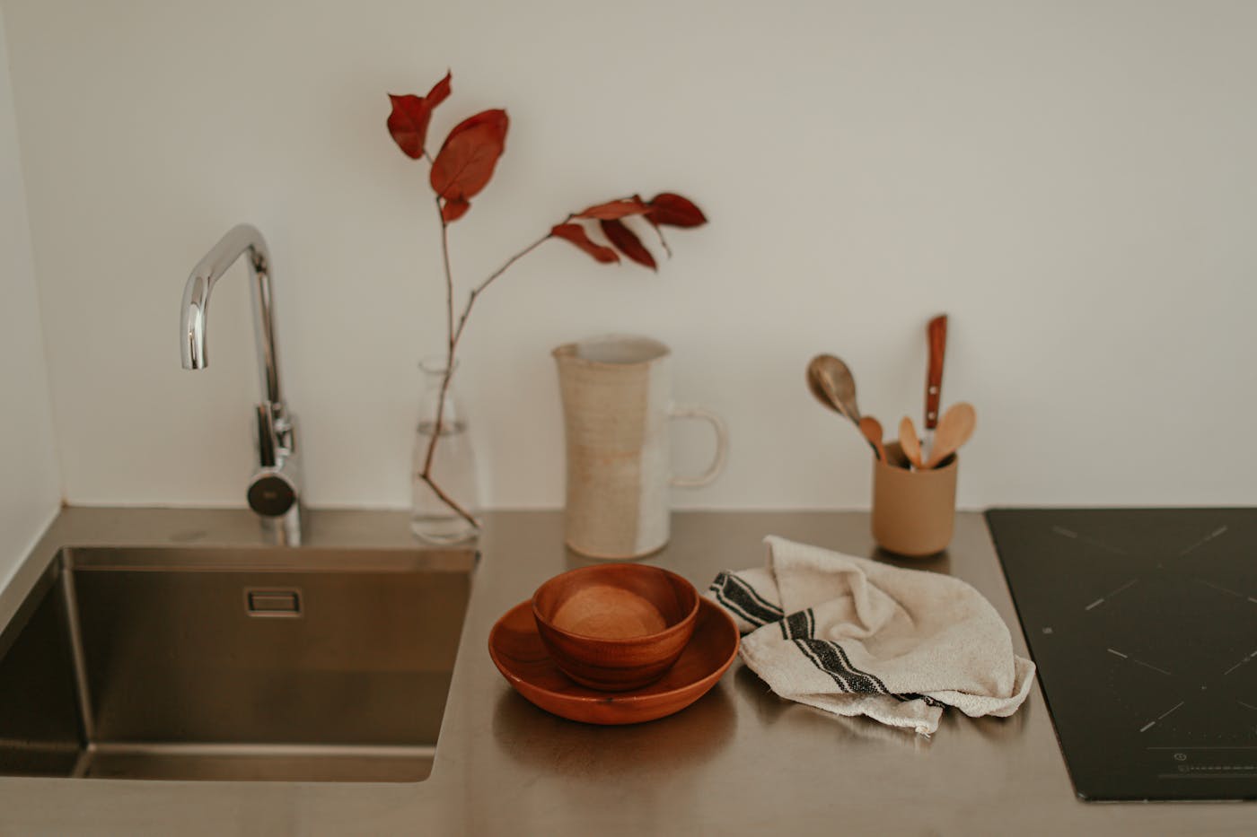 Clean kitchen sink and bench